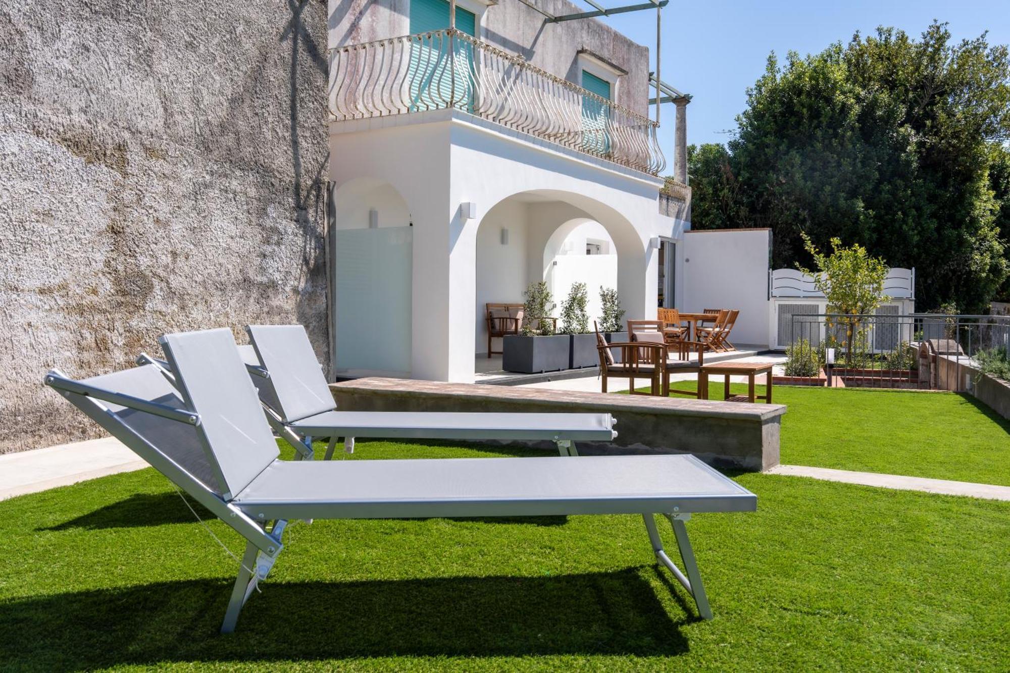 Bed and Breakfast La Minucciola Capri Анакапри Экстерьер фото